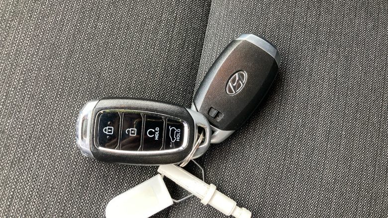 Hyundai KONA 100kW Premium 39kWh 5dr Auto Electric Hatchback